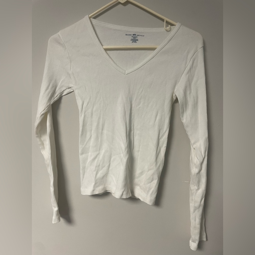 BRANDY MELVILLE Long Sleeve V Neck White Ribbed T Shirt NWOT